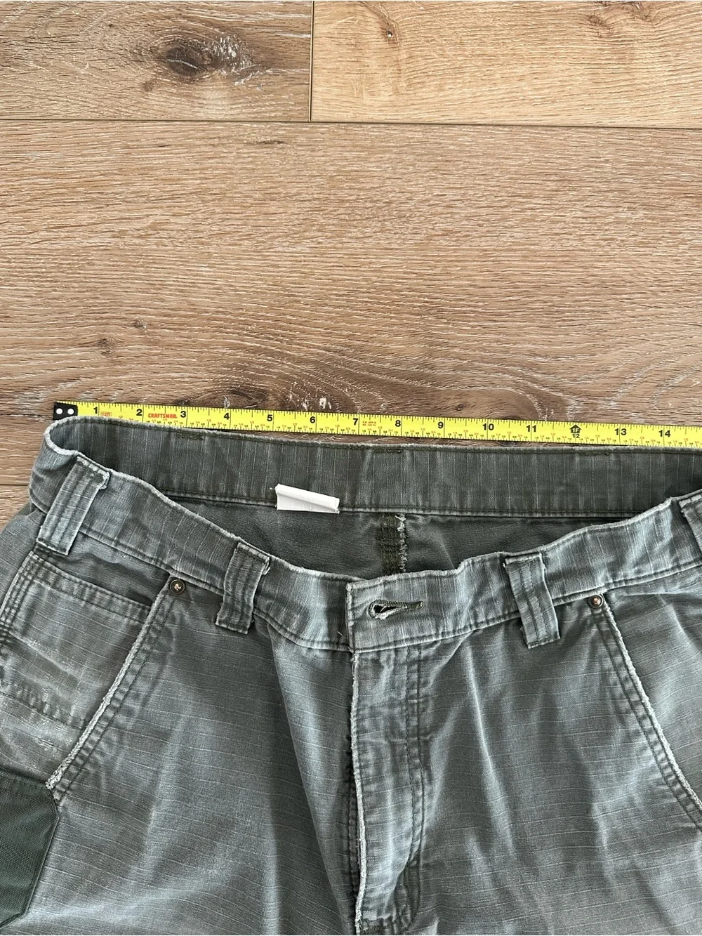 Carhartt Cargo Pants Distressed Workwear Aesthetic Vintage-Inspired Streetwear